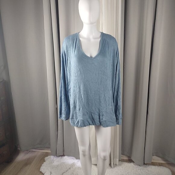 love, Fire Tops - Love, Fire Women's Faded Blue Denim Sleepwear Long Sleeve Top Size 3X (NWT)